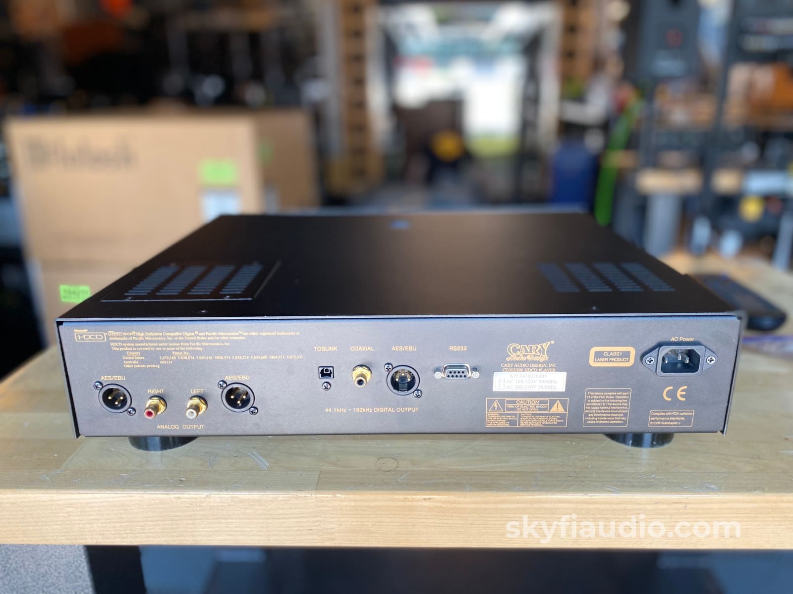 Cary Audio Cd 303/300 Upsampling Player W/ Selectable Tube Output Stage Stereophile Recommended