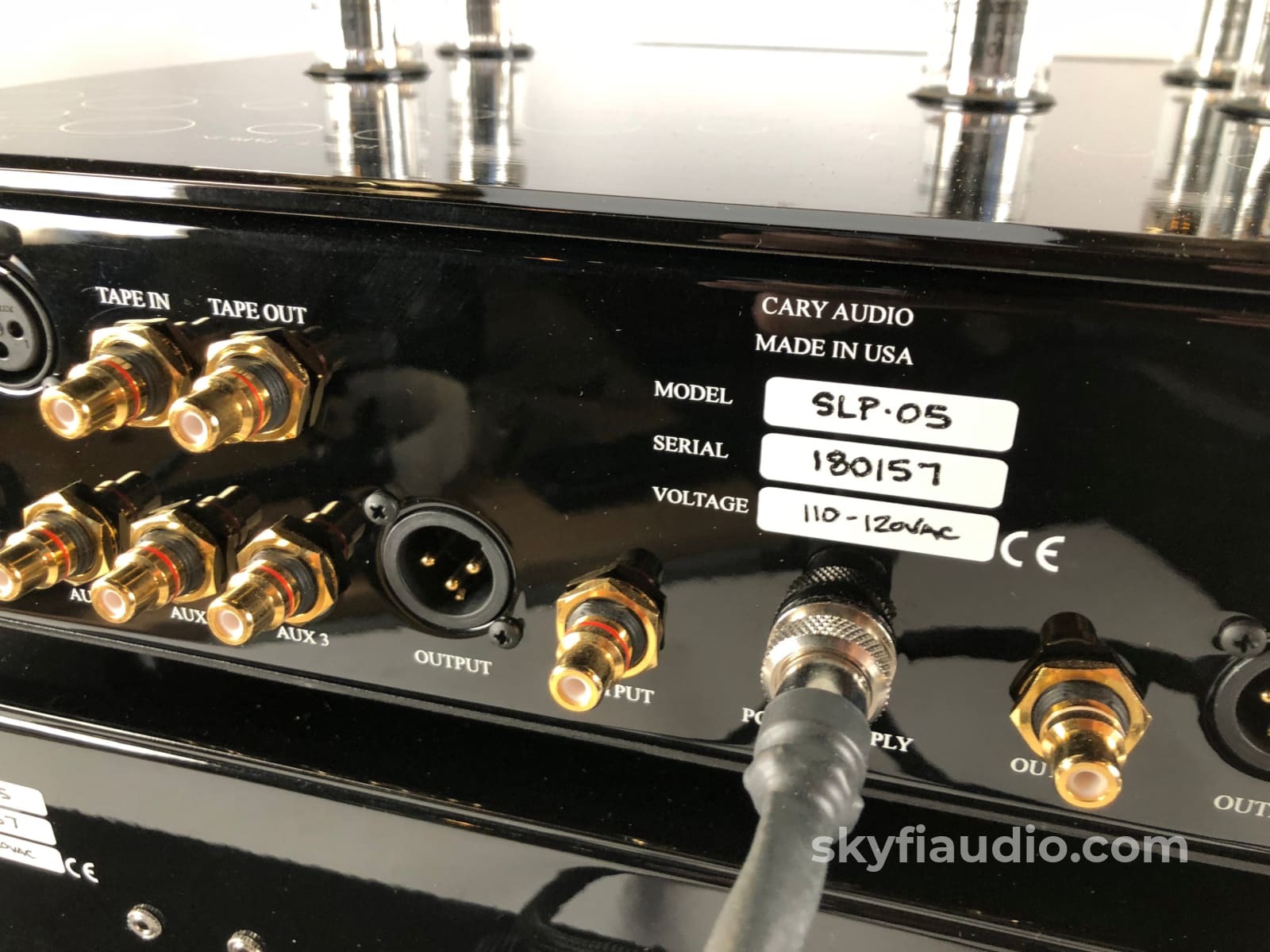 Cary Audio Slp-05 Two Chassis Tube Preamp - Complete And Mint Preamplifier