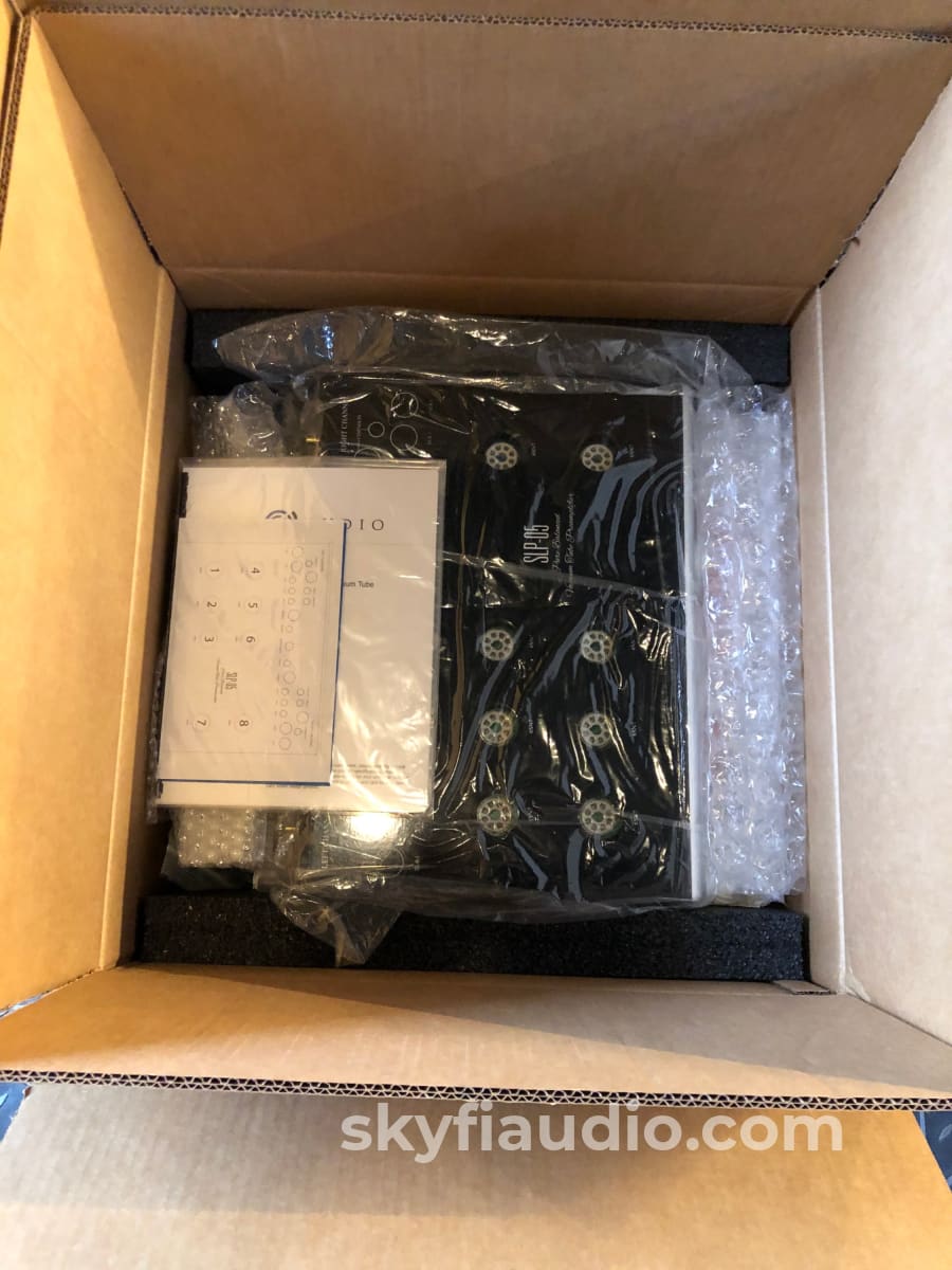 Cary Audio Slp-05 Two Chassis Tube Preamp - Complete And Mint Preamplifier