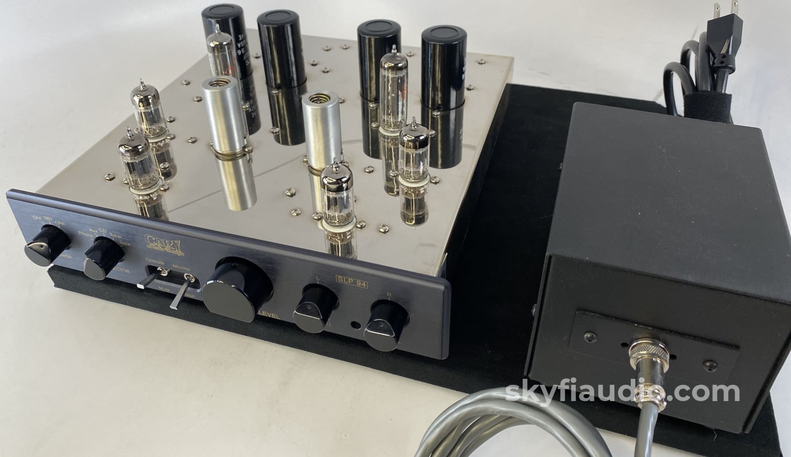 Cary Audio SLP-94 Tube Preamp w/Phono Stage and Separate Power Supply