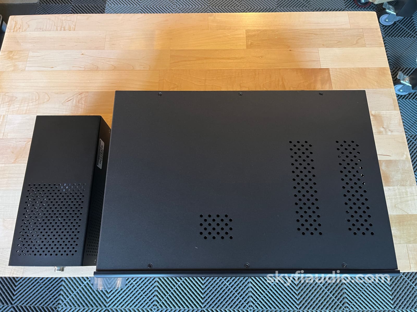 Cary VT-500 Tube Phono Preamplifier Preamplifier