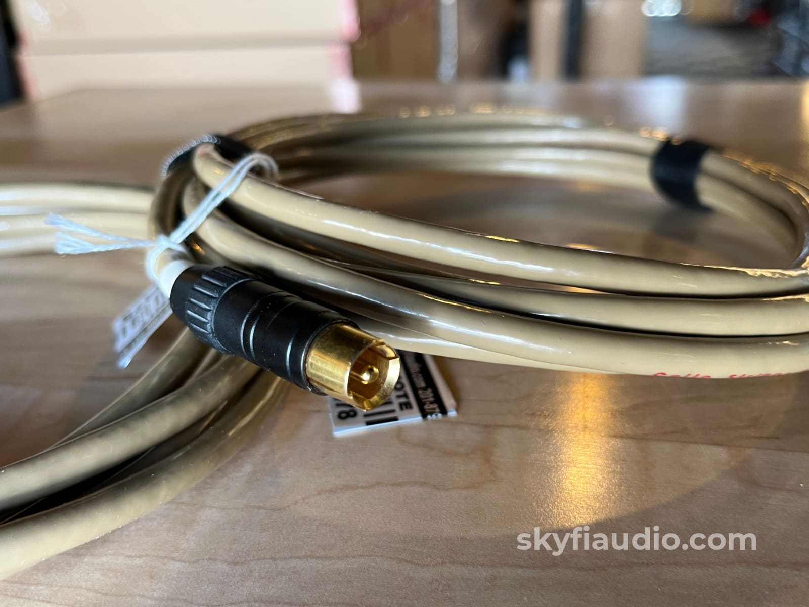 Cello Strings Fischer to RCA Audio Interconnects (Pair) - 10ft