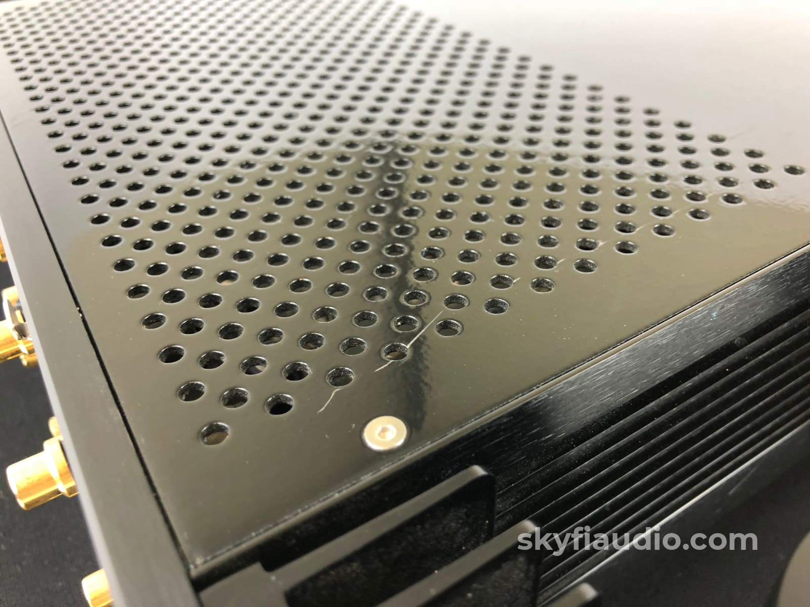 Chord Cpa 3000 Seven Input Balanced Signature Preamp - 100V-270V Preamplifier