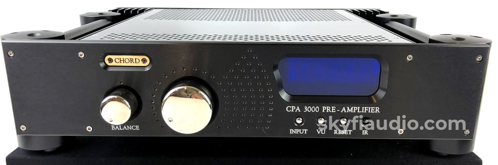 Chord Cpa 3000 Seven Input Balanced Signature Preamp - 100V-270V Preamplifier