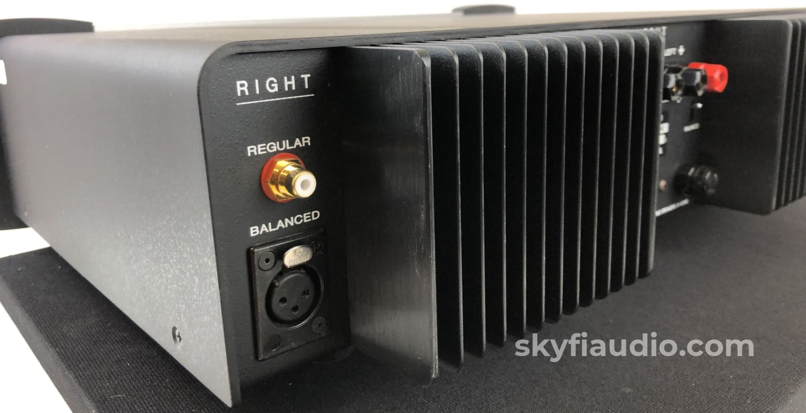 Classe Audio - Ca-101 Solid State Amplifier In Two Tone Finish Tested Fully Amplifier