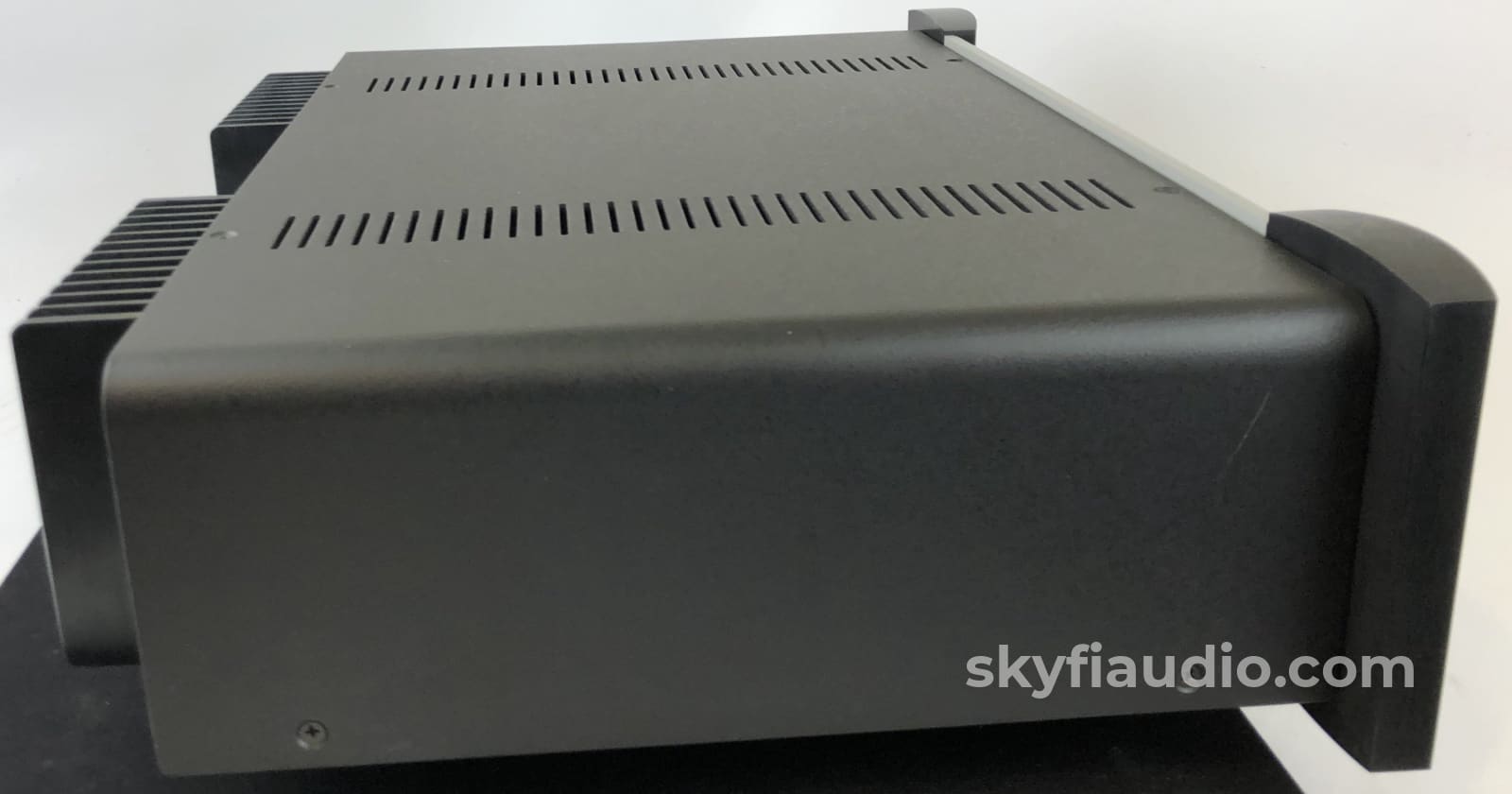 Classe Audio - Ca-101 Solid State Amplifier In Two Tone Finish Tested Fully Amplifier