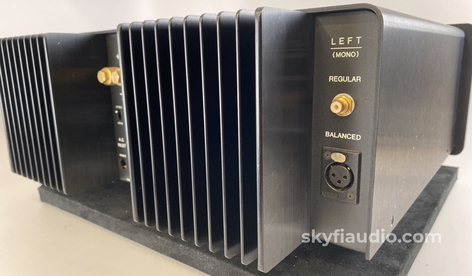 Classe Audio Ca-200 Ultra High Current Stereo/Mono Power Amplifier - 200W