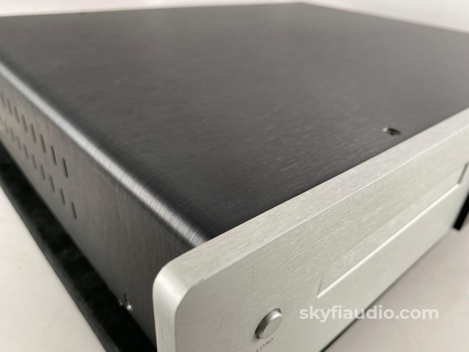 Classe Audio Cd/Dvd-1 Updated Cd-Only Player With Remote Cd + Digital