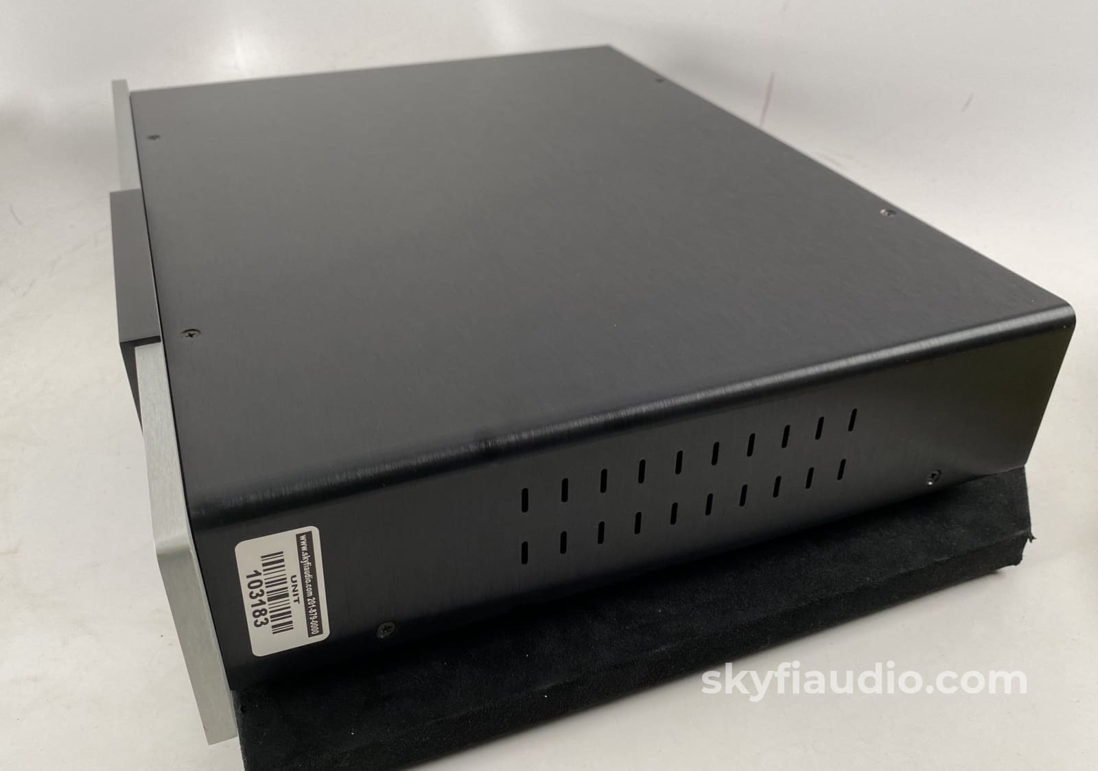 Classe Audio Cd/Dvd-1 Updated Cd-Only Player With Remote Cd + Digital