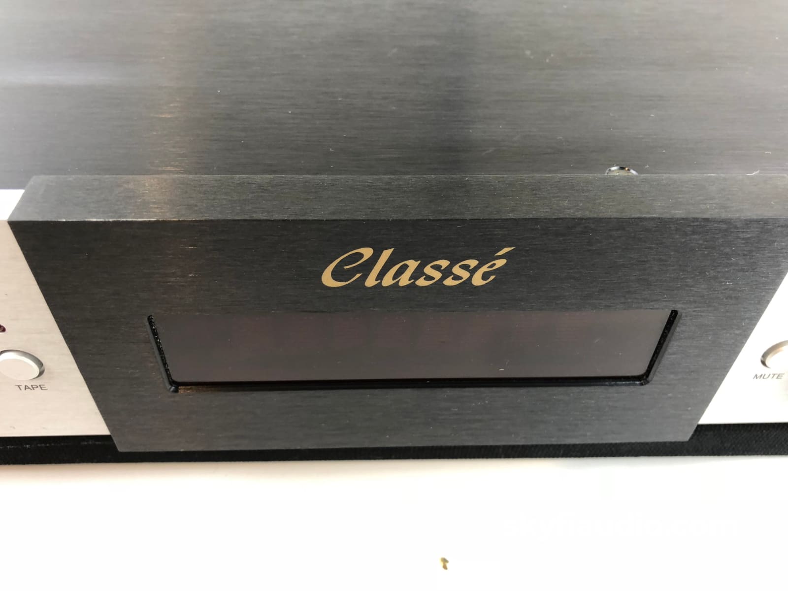 Classe Audio Cp-47.5 Solid State Analog Preamp With Remote Preamplifier