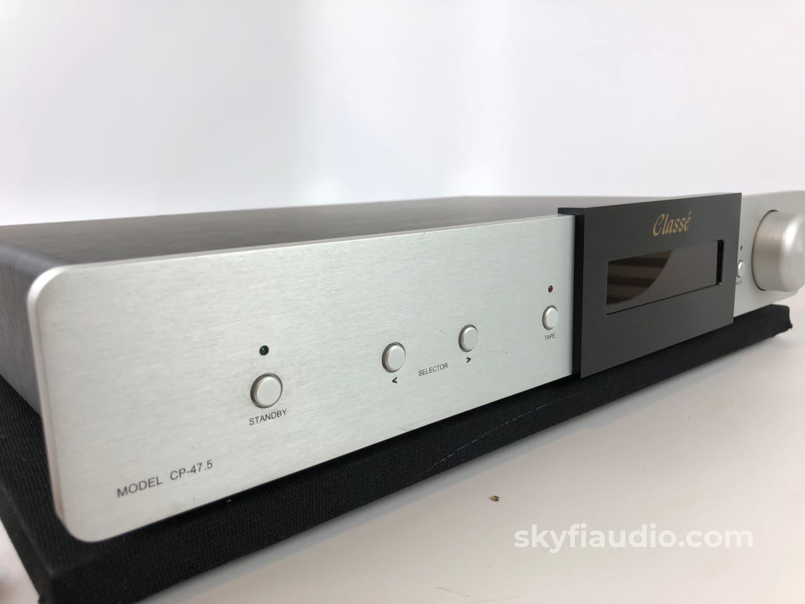 Classe Audio Cp-47.5 Solid State Analog Preamp With Remote Preamplifier