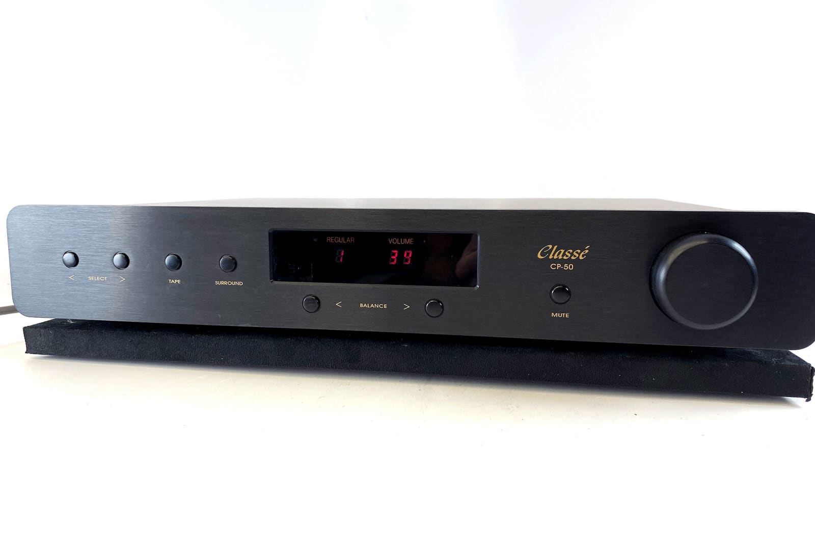 Classe Audio Cp-50 Remote Control Balanced Preamplifier