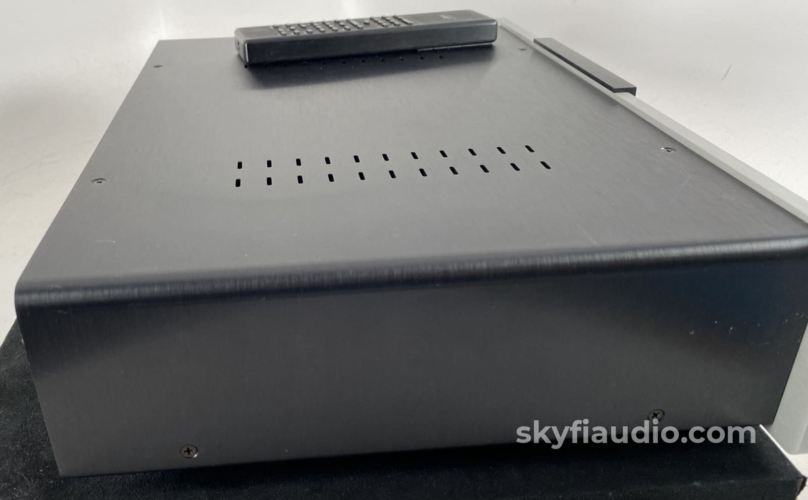 Classe Audio Ssp-30 Preamplifier/Processor Preamplifier