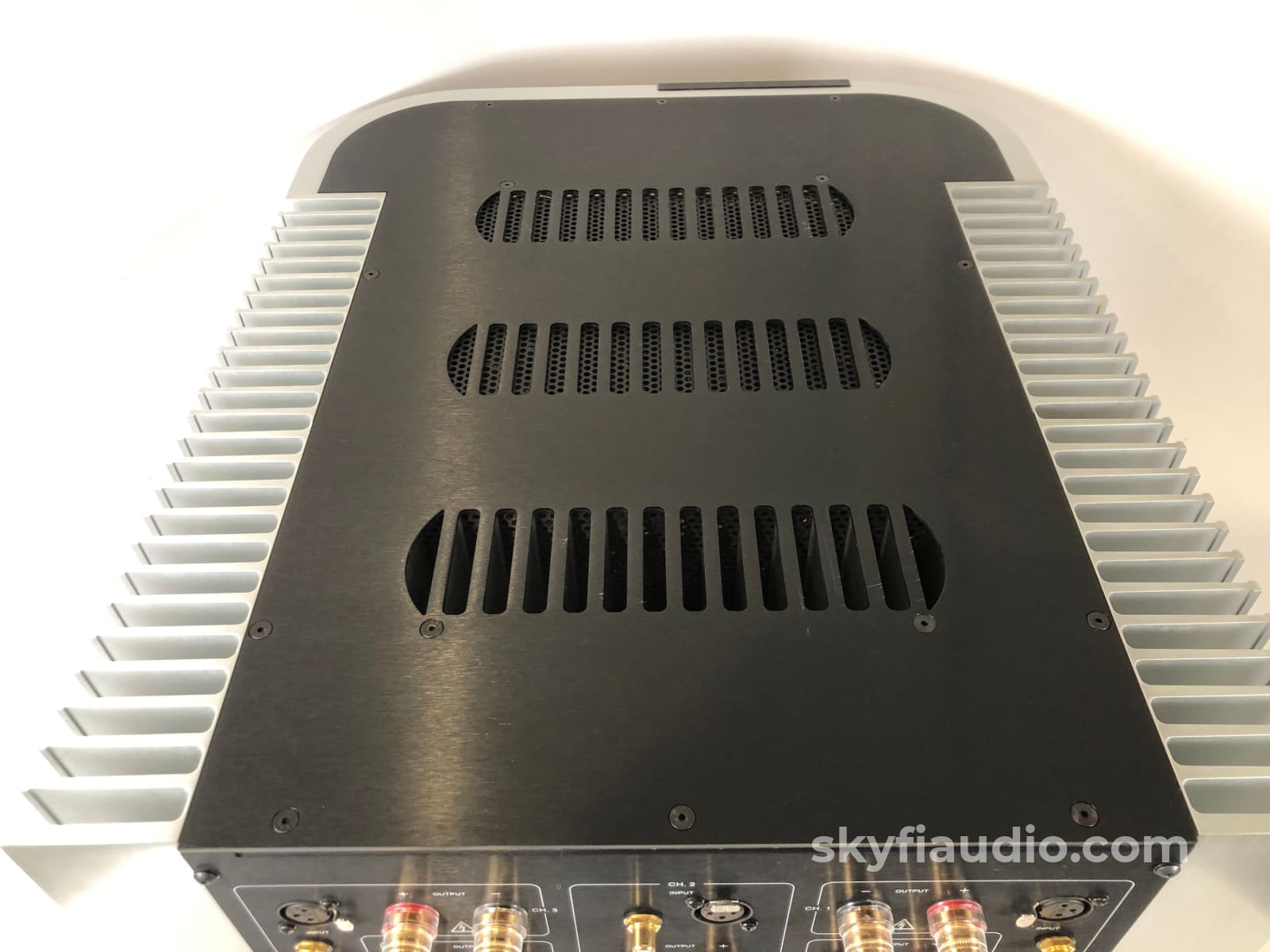 Classe Ca-5200 Home Theater Amplifier 5 X 200W