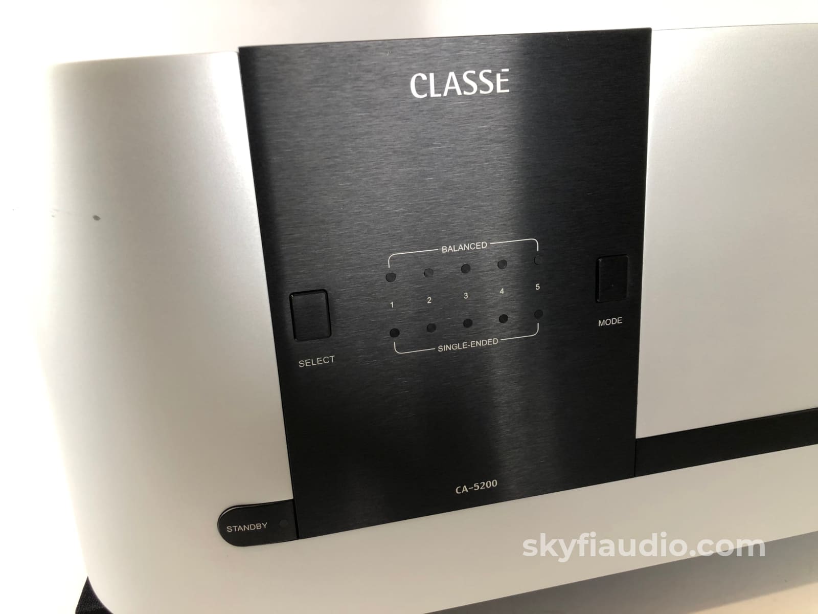 Classe Ca-5200 Home Theater Amplifier 5 X 200W
