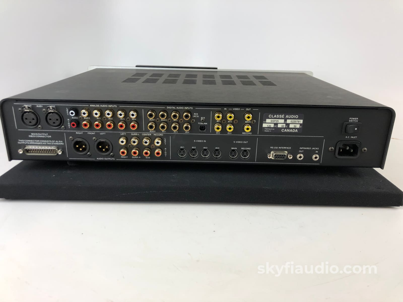 Classe Ssp-25 Surround Processor - Audio Preamp With Remote Preamplifier