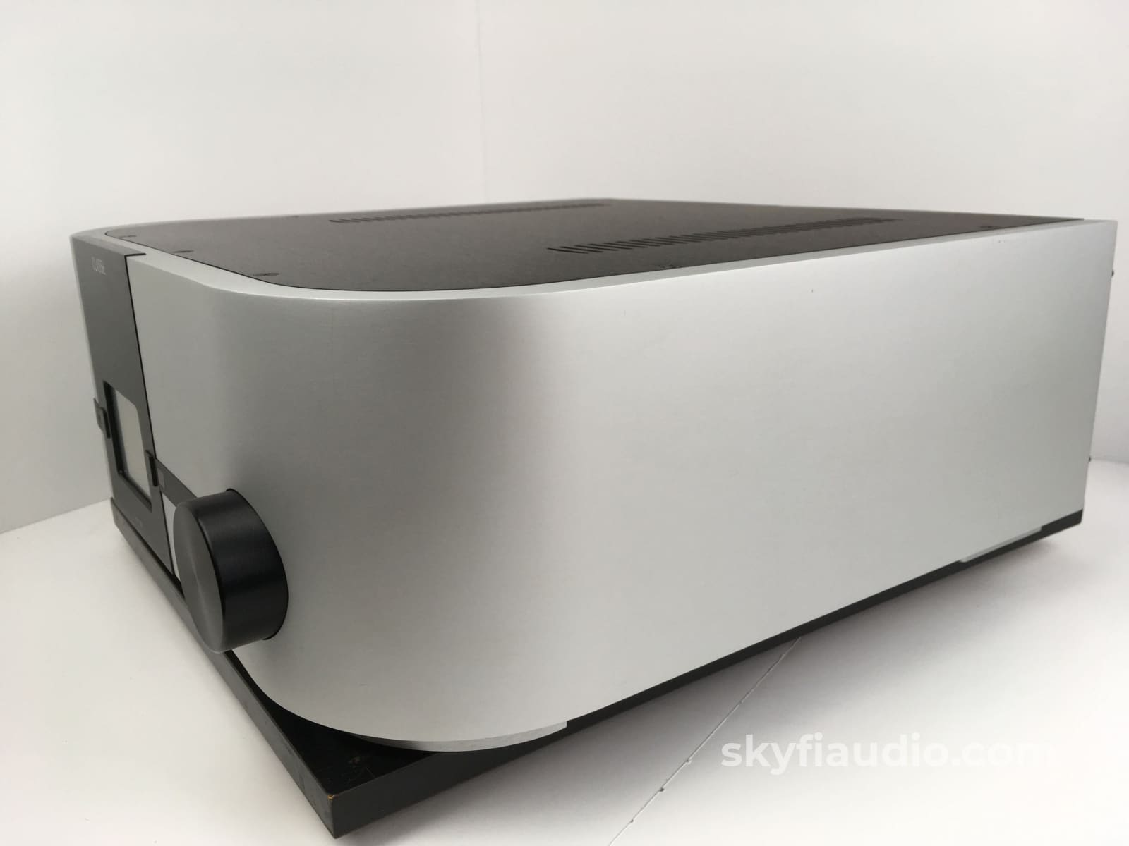 Classe Ssp-800 Theater Surround Sound Processor - Loseless Dolby Truehd Dts-Hd Master Audio