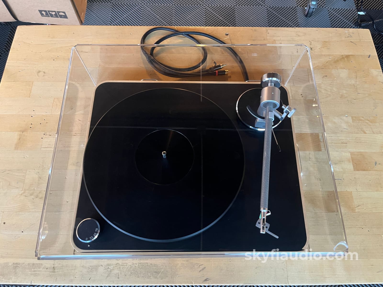 Clear Audio Concept Wood Paired With New Sumiko Blue Point No.3 Perfectly Calibrated Turntable