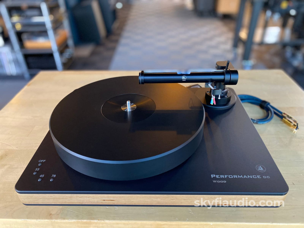 Clearaudio Performance Dc With Tt-5 Linear Tracking Arm Turntable