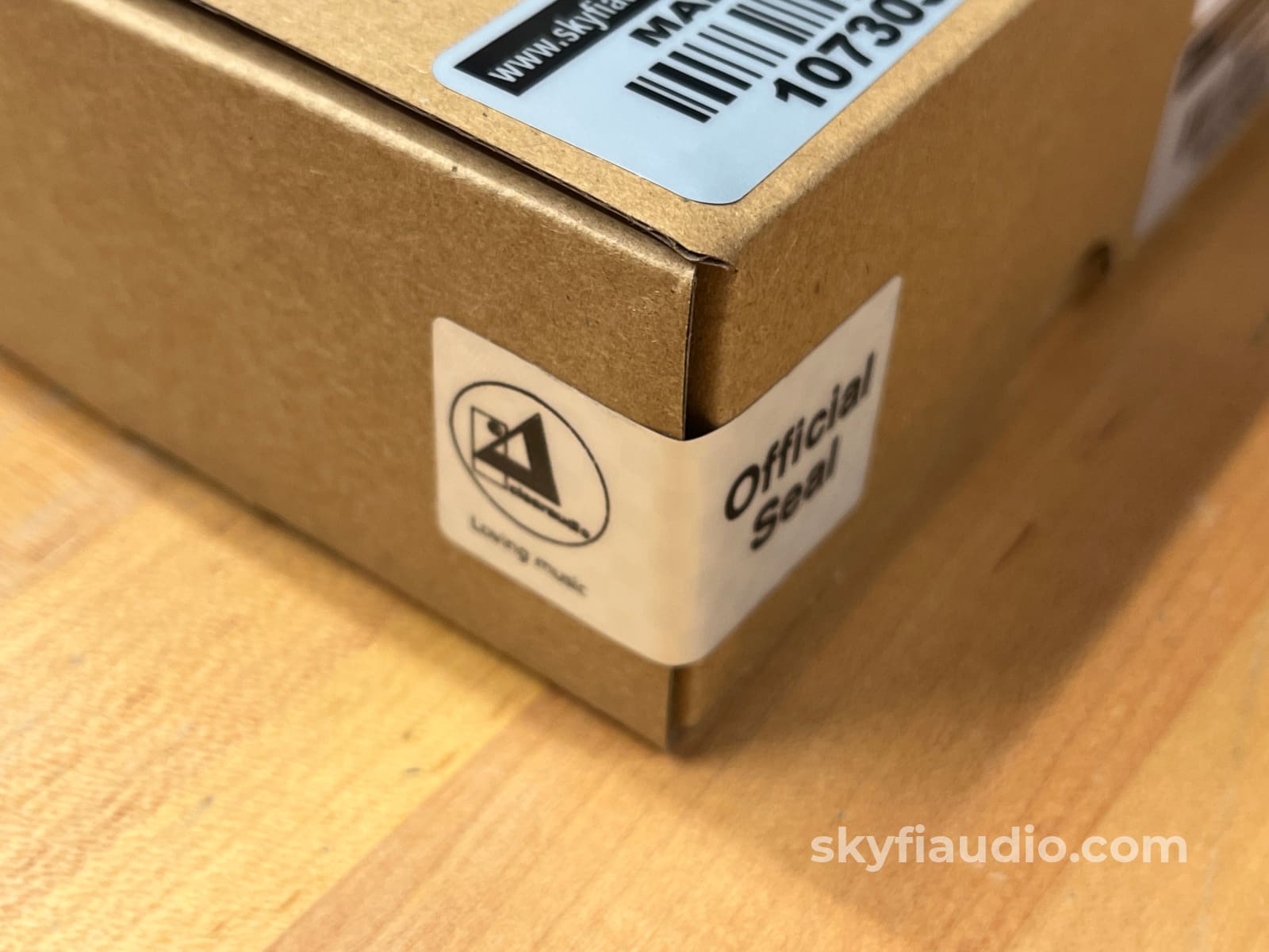 Clearaudio x McIntosh Virtuoso V2 Ebony MM Phono Cartridge - Sealed In Box Phono Cartridge