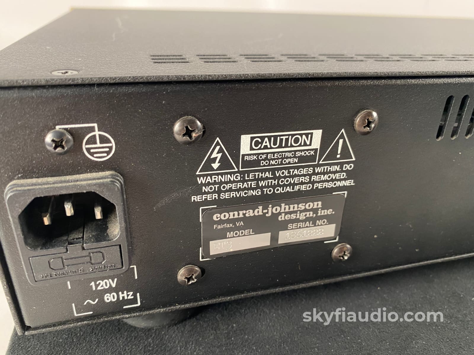 Conrad Johnson Et3 All Tube Analog Preamp With Remote Preamplifier