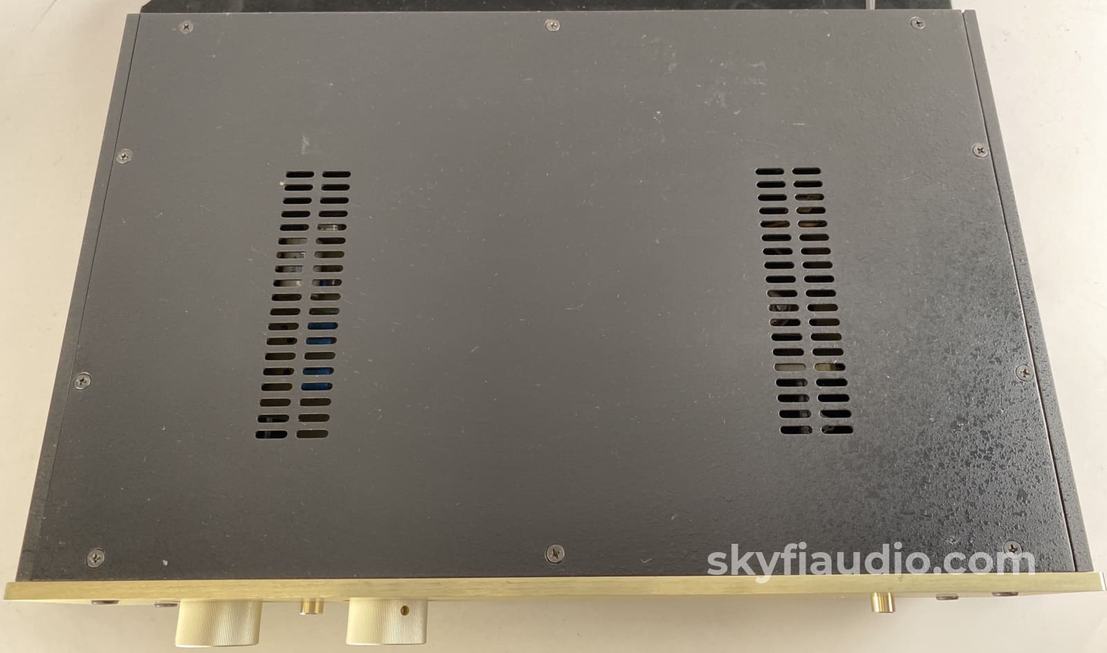 Conrad Johnson Pv10A All Tube Preamp With Phono Input Preamplifier
