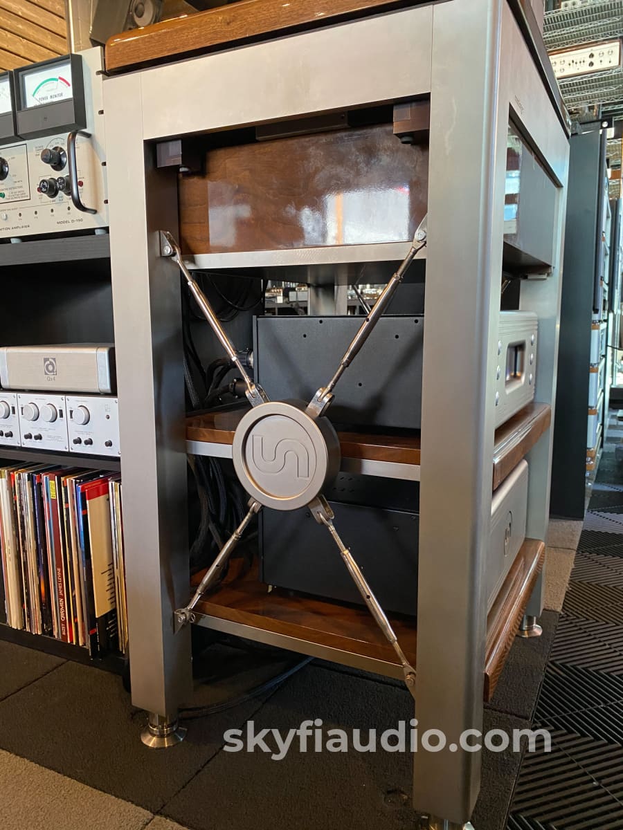 Continuum Audio Labs - Caliburn Turntable With Cobra Arm Stand And Minus K Platform