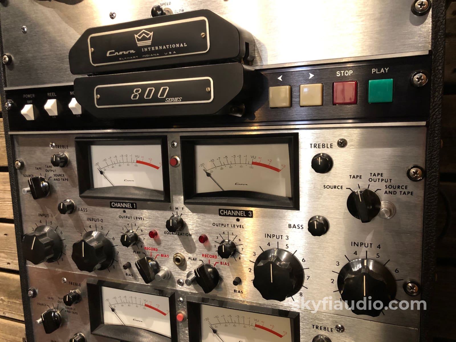 Crown Cx844 Reel To - Meticulously Restored With Road Case And Matching D-40 Amplifier Tape Deck