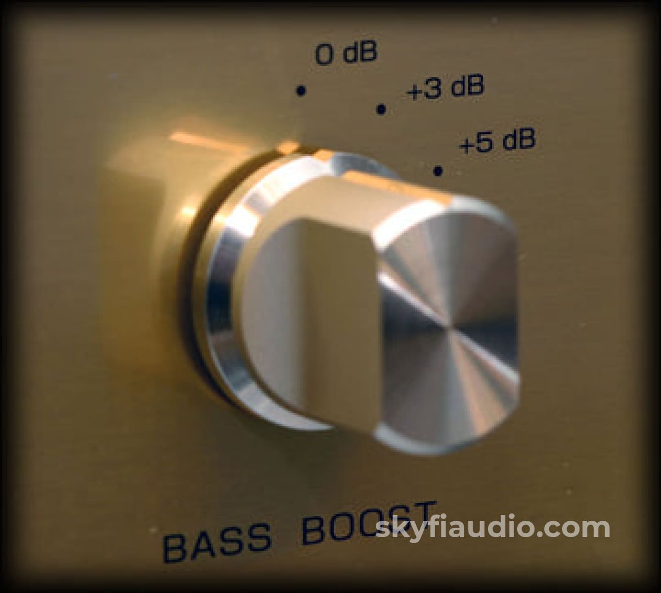 CS-300F Pre-Main Amplifier