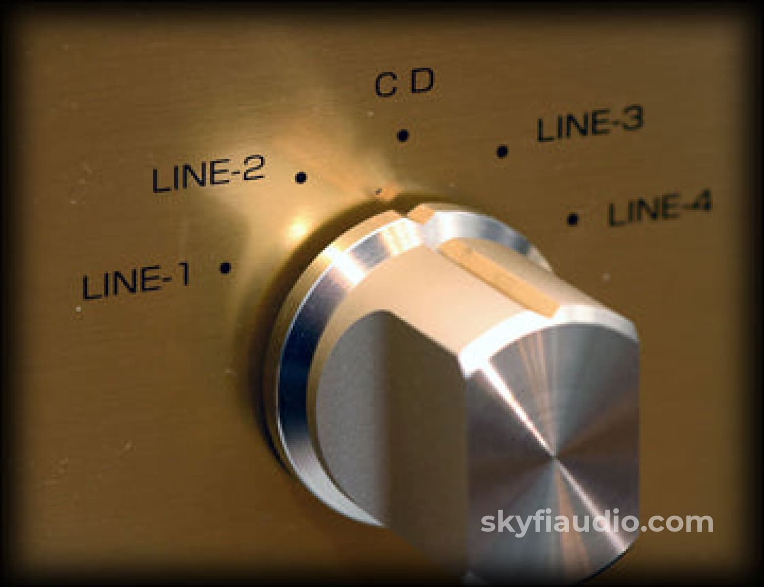 CS-300F Pre-Main Amplifier