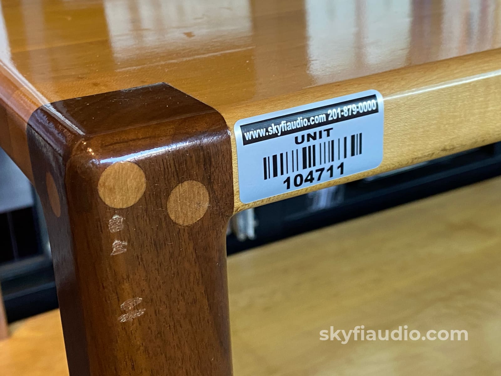 Birdseye Maple & Walnut Custom Made Audio Rack - 2 Shelf Turntable