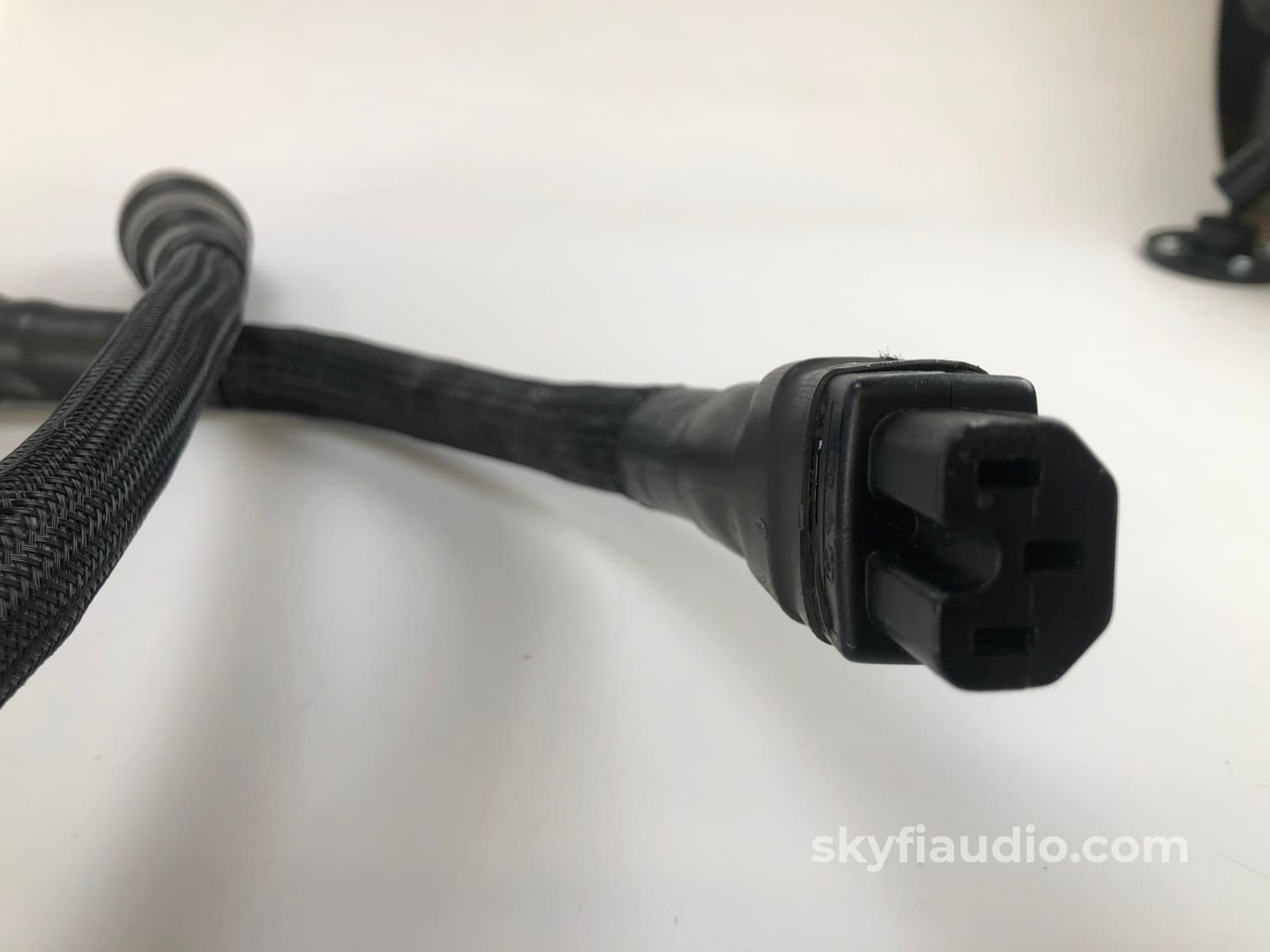 Custom Power Cord Company - Model 11 Plus 1M Cables