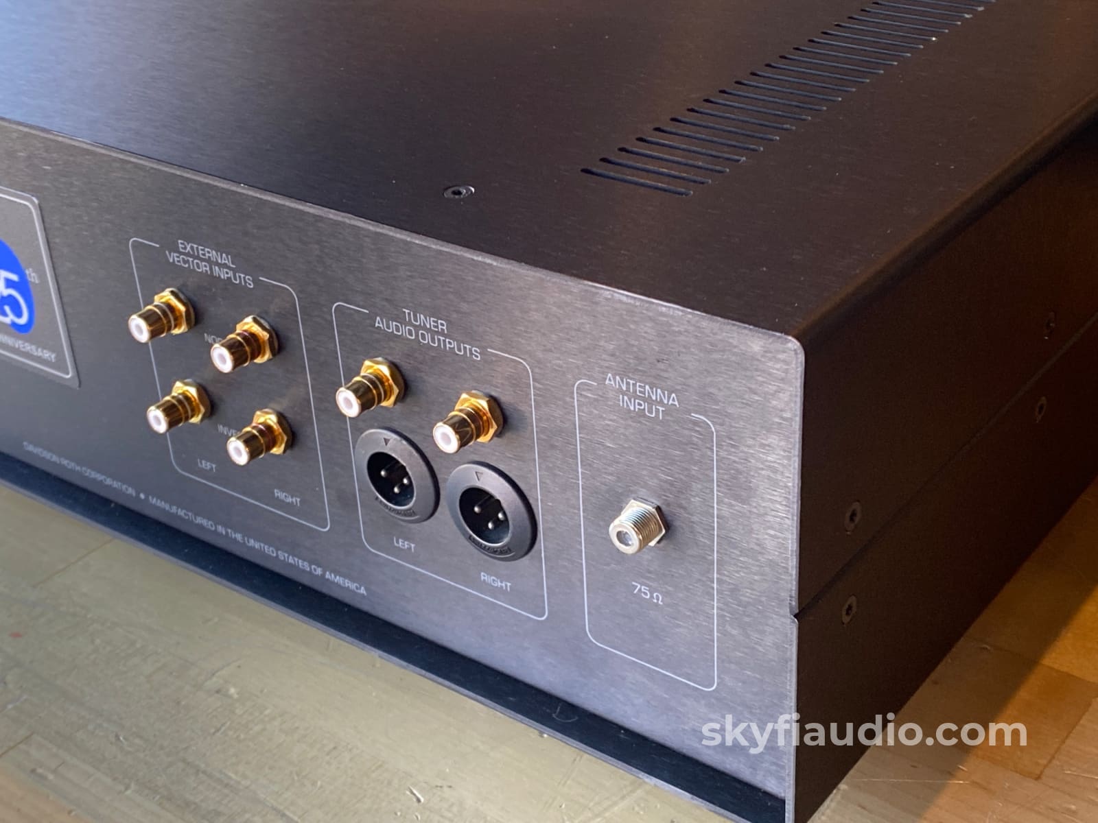 Day Sequerra 25Th Anniversary Fm Reference Tuner - The Ultimate