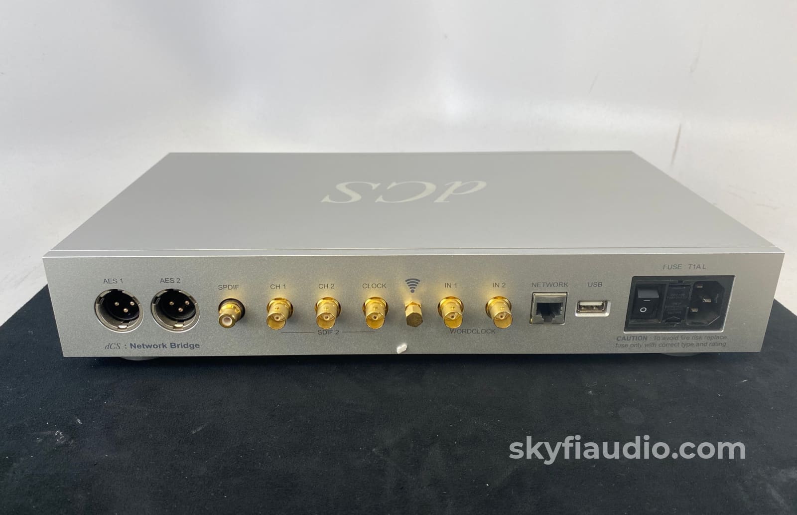 Dcs Network Bridge - Like New With Mqa Core Decoder Roon Ready Cd + Digital