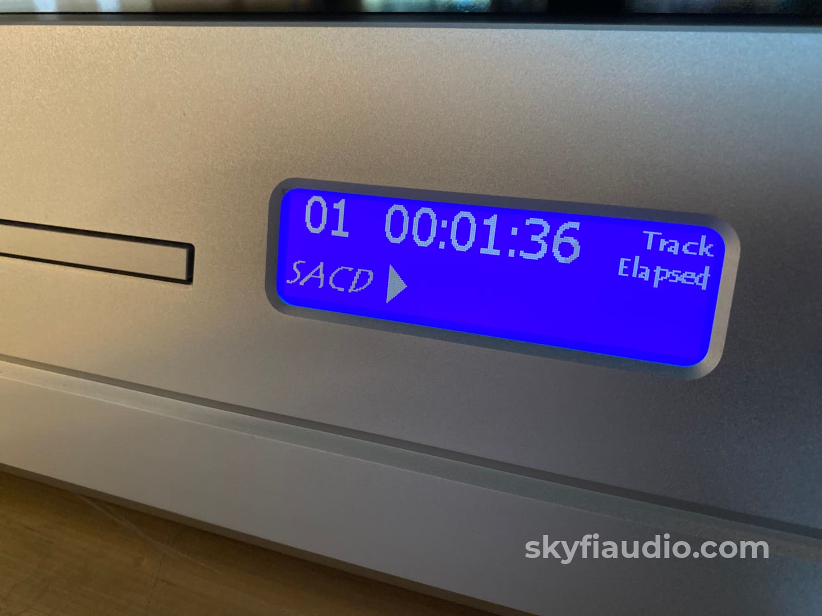 dCS Scarlatti Stack - SACD/CD Transport, DAC, and Master Clock - WOW