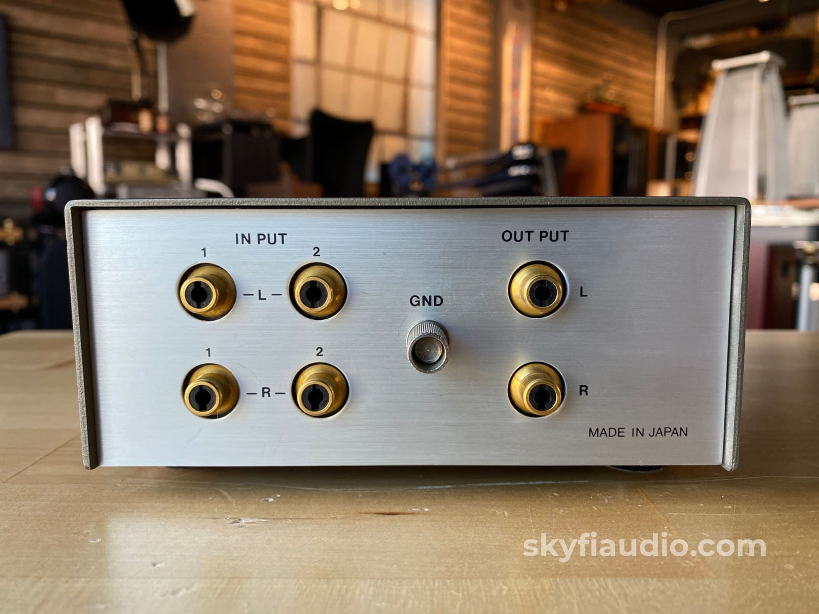 り*り様 DENON AU-340 MC昇圧トランス Denon AU-340 Vintage Phono Step-Up Transformer (MC to MM)