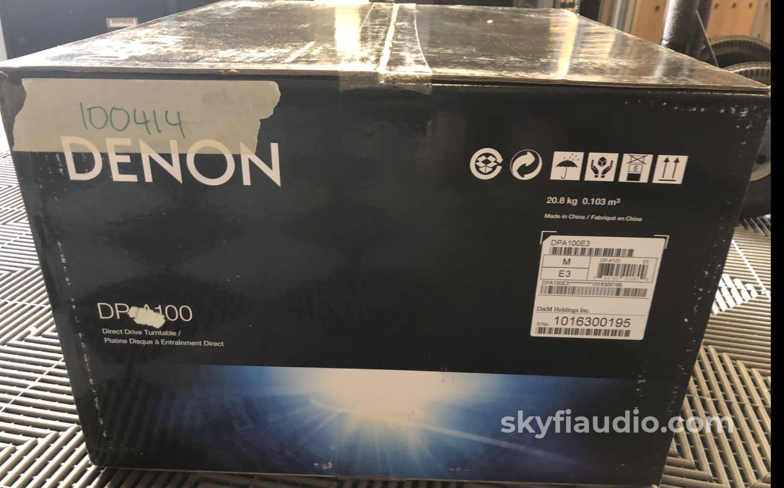 Denon Dp-A100 - 100Th Anniversary Limited Edition Turntable New Sealed Box Very Rare