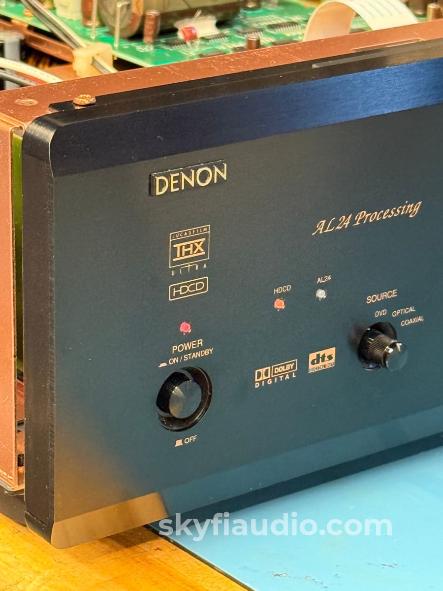 Denon DVD-5000 CD/HDCD/DVD Player with Built-In 24-Bit DAC