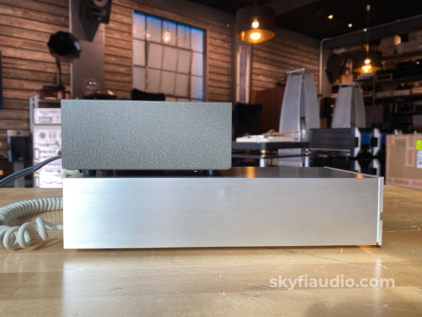 Denon HA-1000 MC (Moving-Coil) Head Amplifier (Phono)