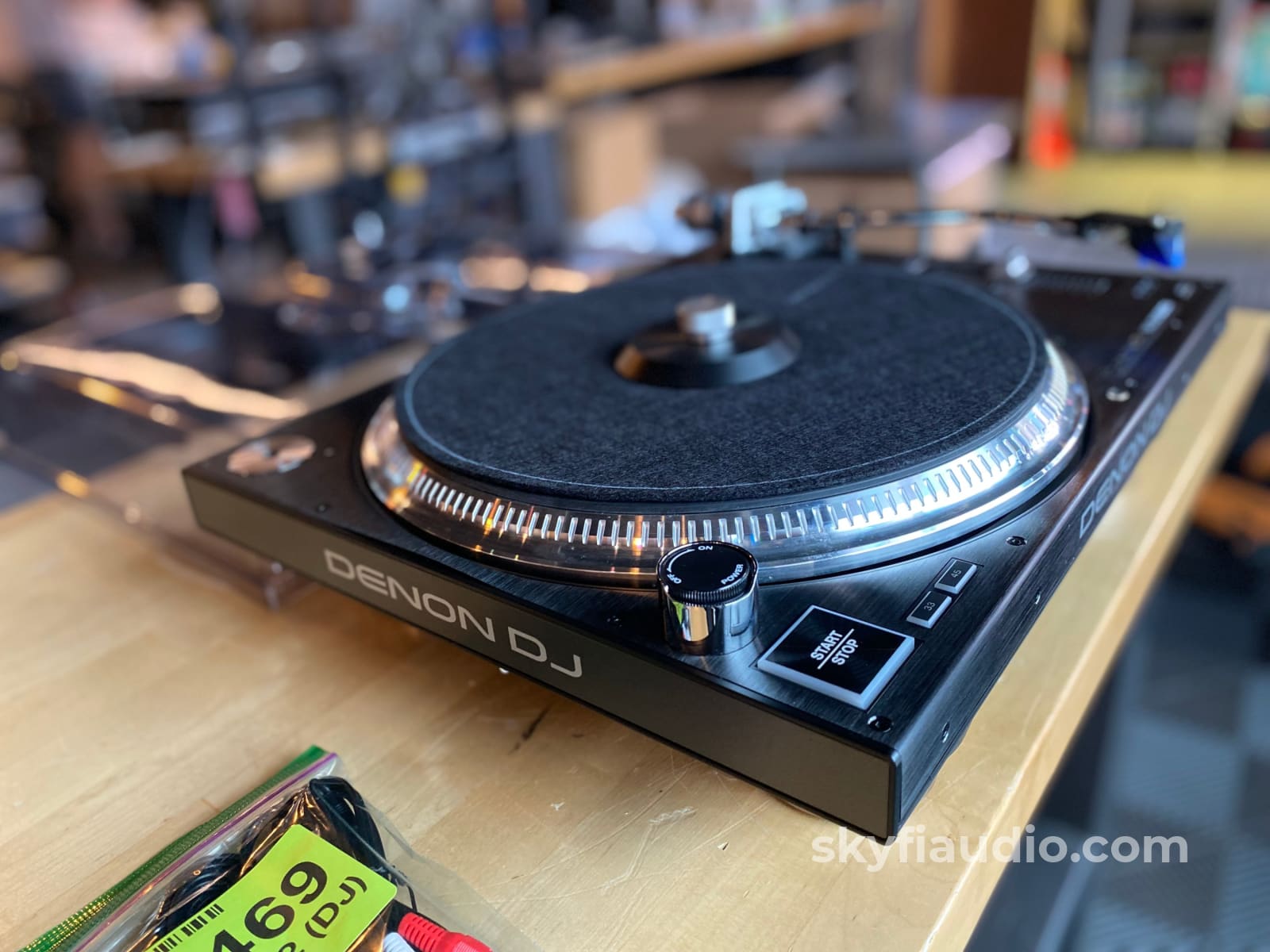 Denon Vl12 Prime Turntable W.ortofon Blue Cartridge