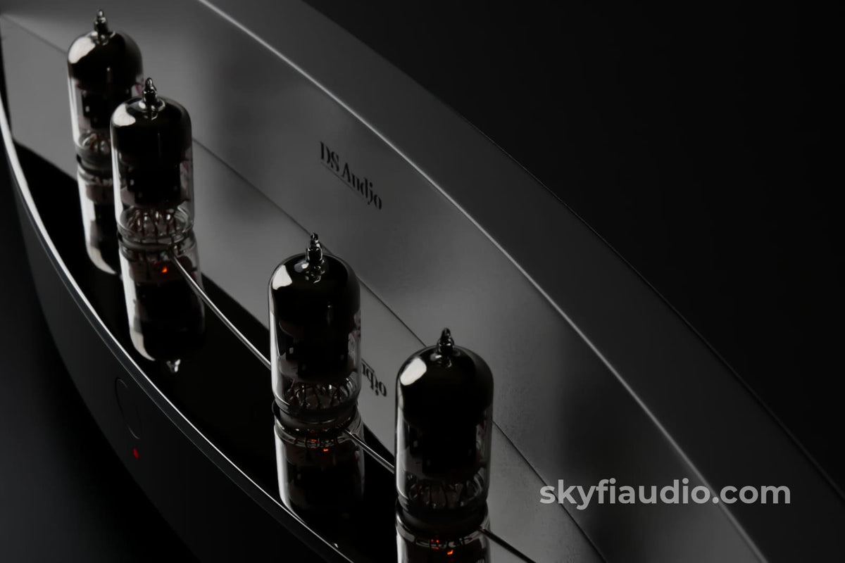 DS-Audio TB-100 Tube Phono Equalizer Preamplifier