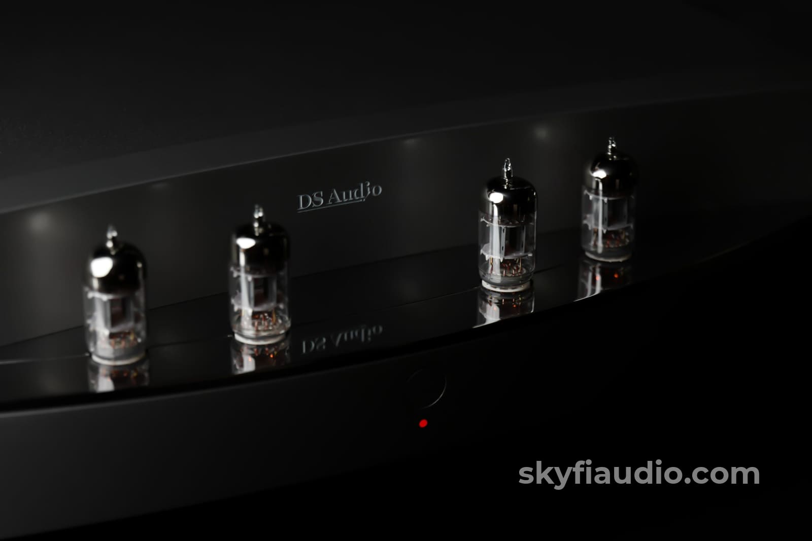 DS-Audio TB-100 Tube Phono Equalizer Preamplifier