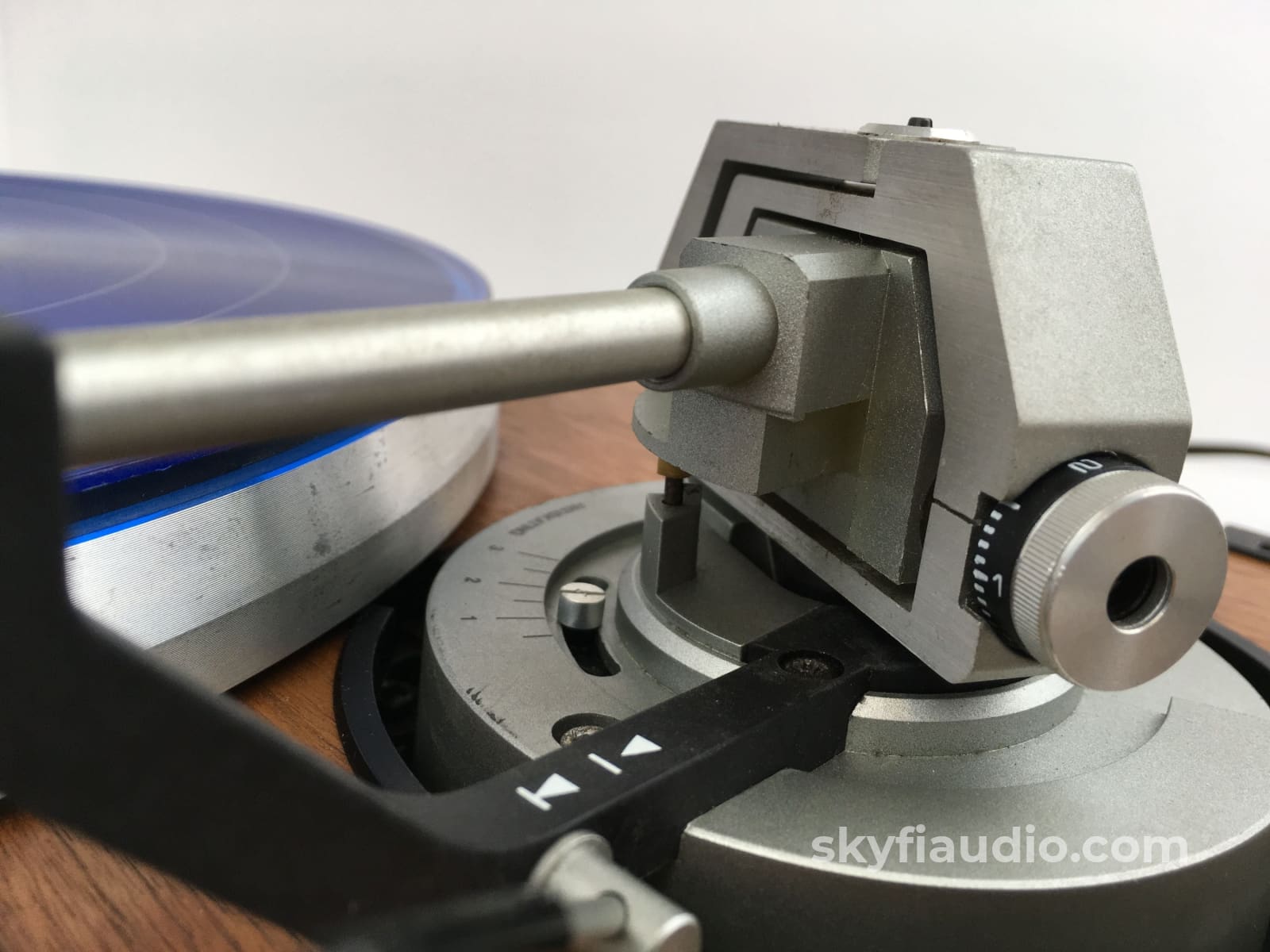 Dual Cs-5000 Turntable With Cartridge