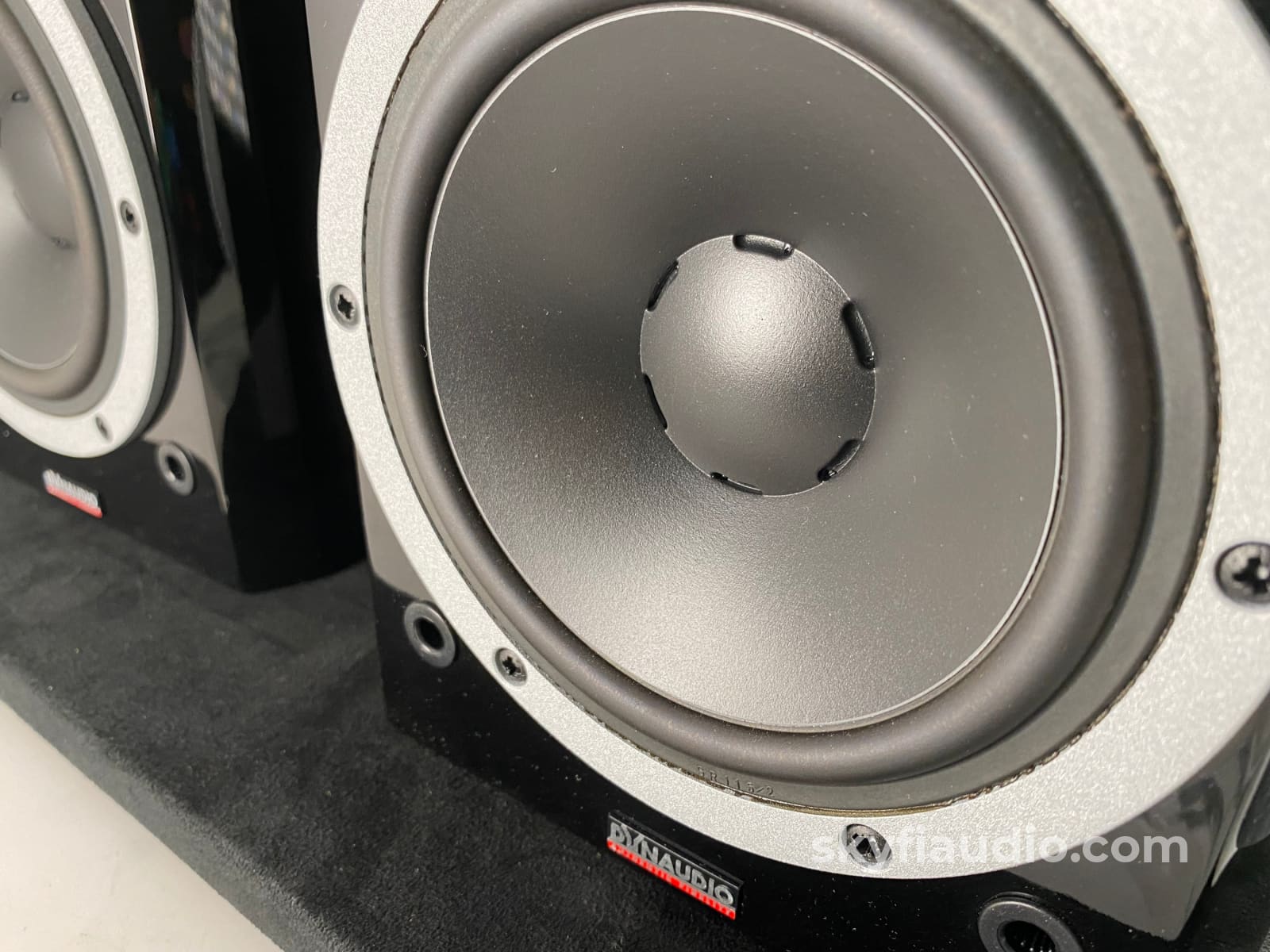 Dynaudio Excite X12 Speakers With Boxes