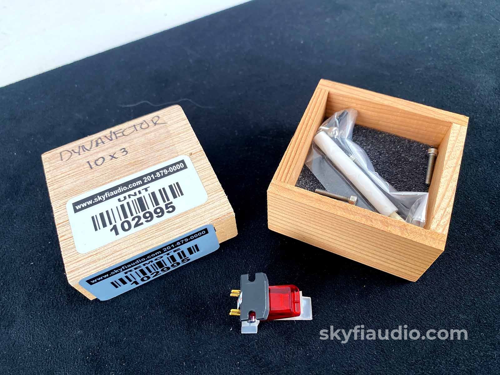 Dynavector 10X3 High-Output Mc Phono Cartridge