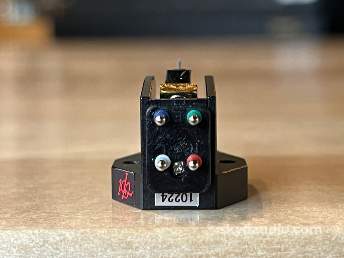 Dynavector DV-20X2 High Ouptut MC Phono Cartridge - VPI Branded Phono Cartridge
