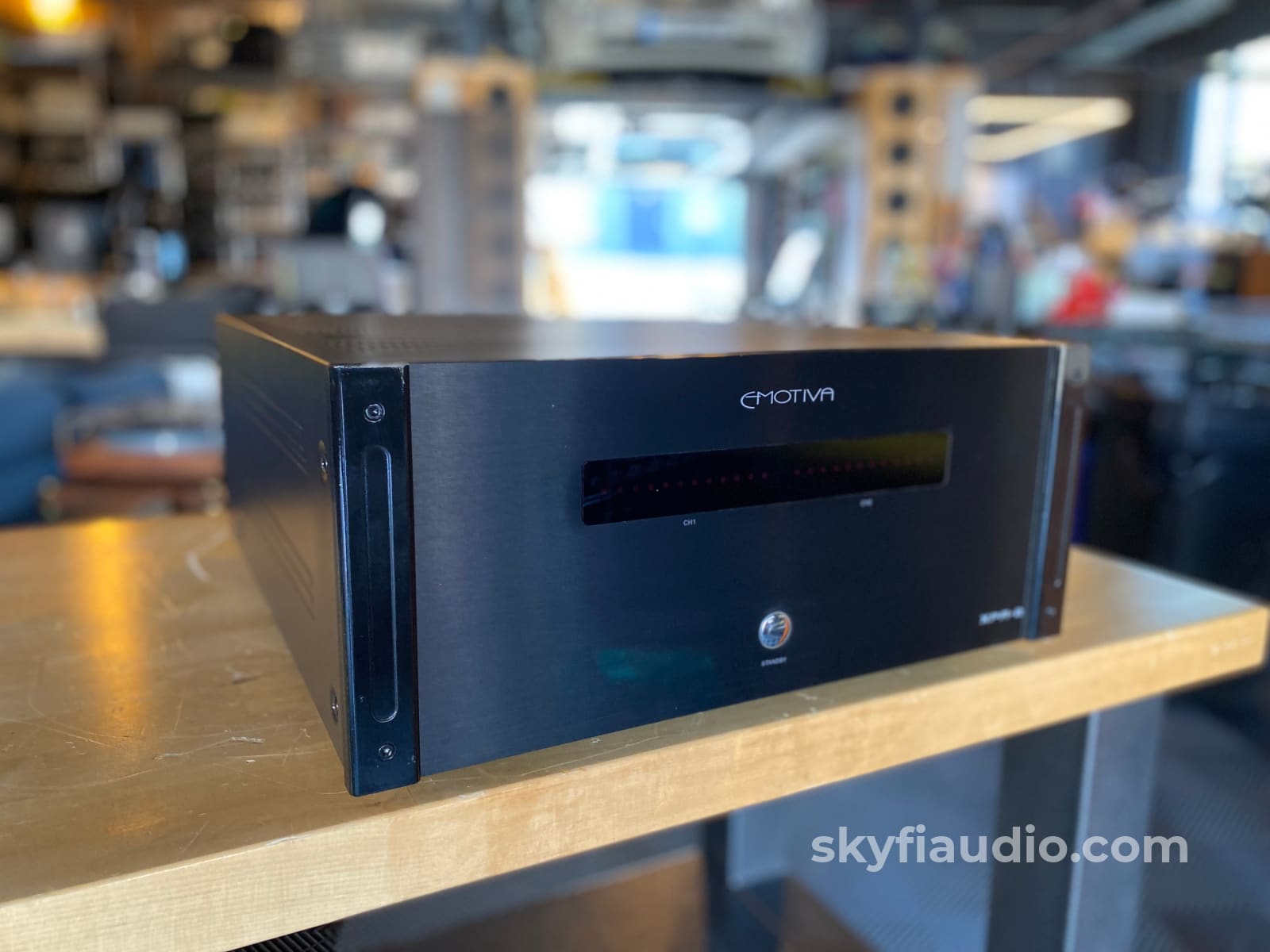 Emotiva Xpa-2 (Gen 1) Stereo Amplifier 250Wx2 With Vu Meters Recaueuhnjytoagny