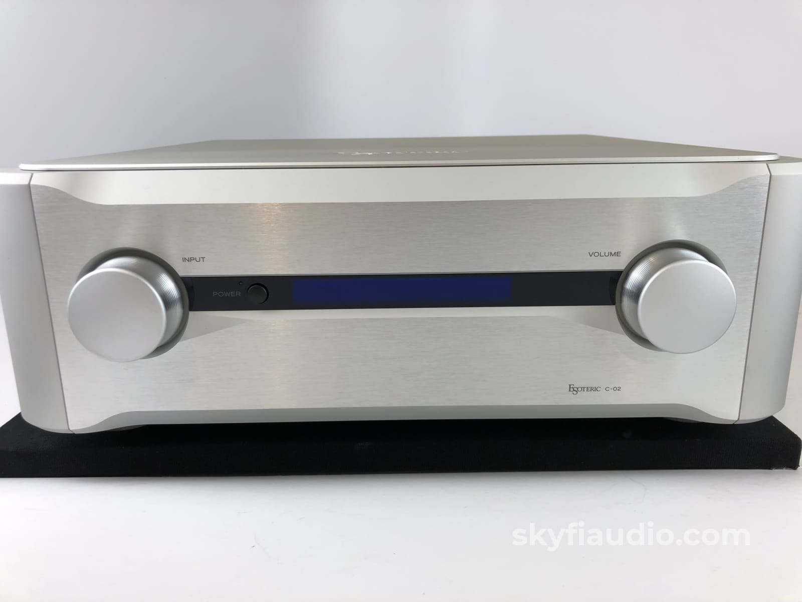Esoteric C-02 Flagship Preamplifier Complete Set And Mint! $25K Msrp