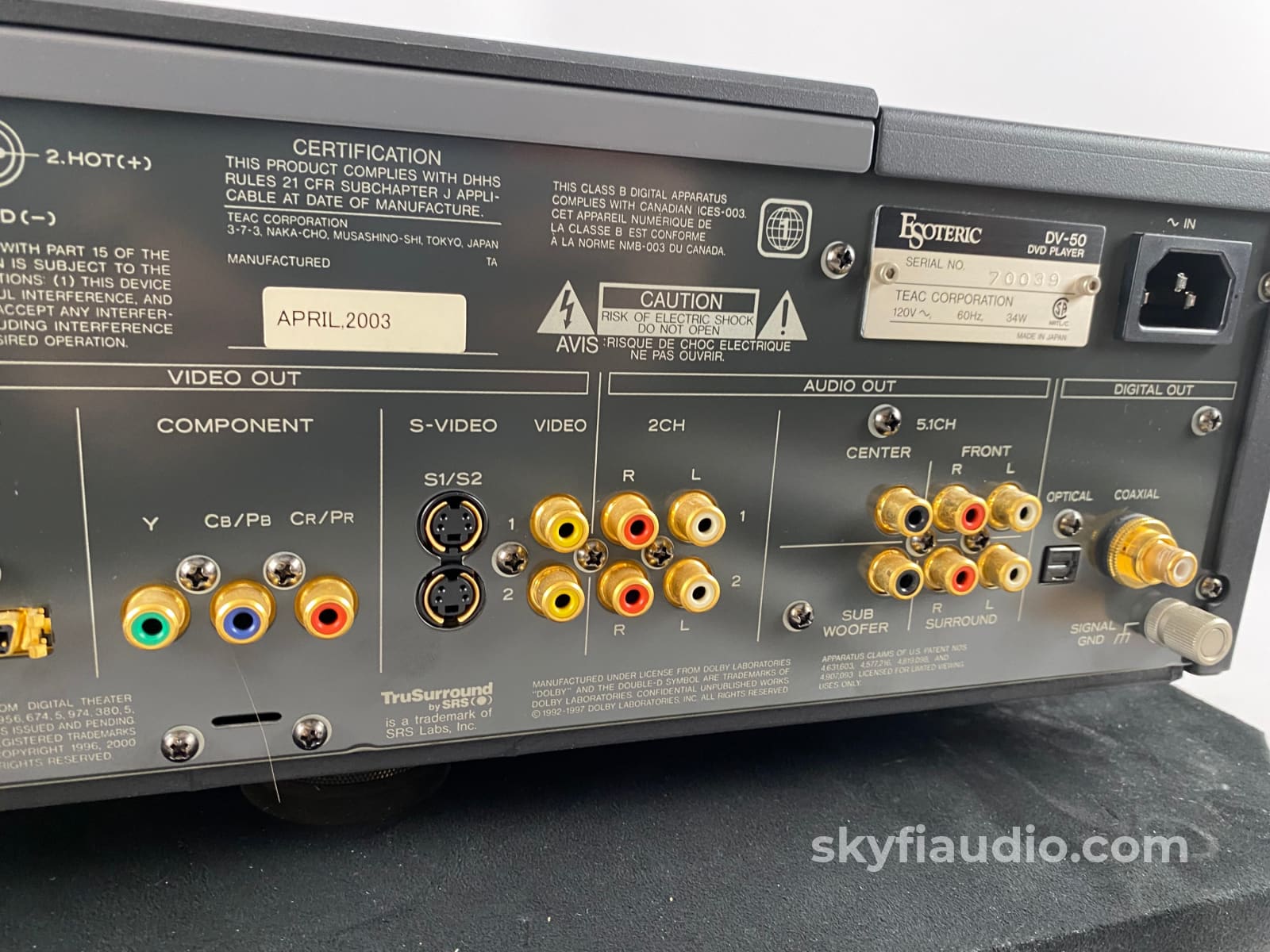 Esoteric Dv-50 - Sacd And Cd Player In Rare Black Finish + Digital