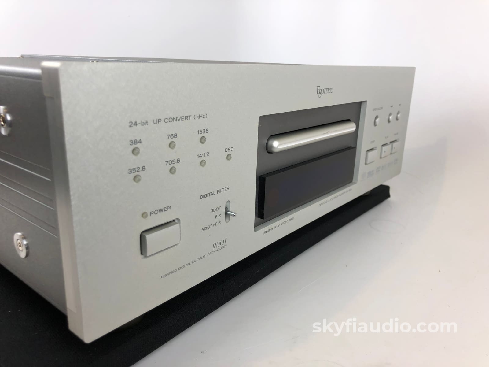 Esoteric Dv-50S Sacd/Cd Player With Remote Cd + Digital